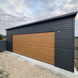 Garaż blaszany 8 m x 6 m | VINGT QUATRE