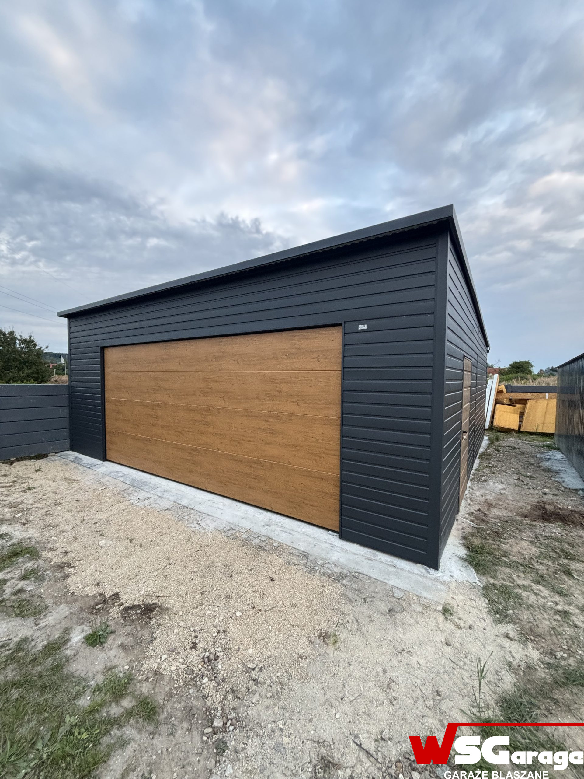 Garaż blaszany 8 m x 6 m | VINGT QUATRE - obrazek 7